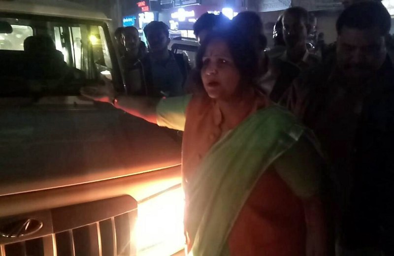 Satna crime news: Police jeep collided in BJP leader car