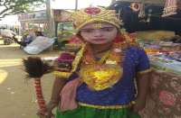 आस्था का मेला : कोई बनी राधा तो कोई महादेव