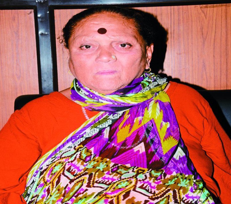 पूर्व विधायक किन्नर शबनम मौसी का दर्द सुनकर आप भी हो जाएंगे भावुक