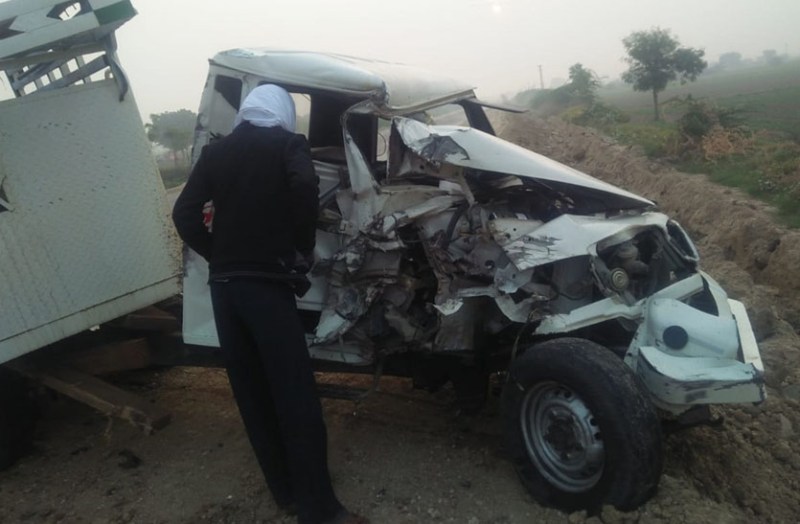 टोल प्लाजा पर वाहनों में हुई आमने-सामने की भिड़त , एक युवक की मौत, तीन जने हुए गंभीर घायल