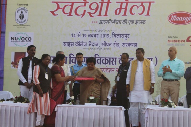 स्वदेशी हमारी शक्ति है, जिससे हम आत्मनिर्भर बनते है