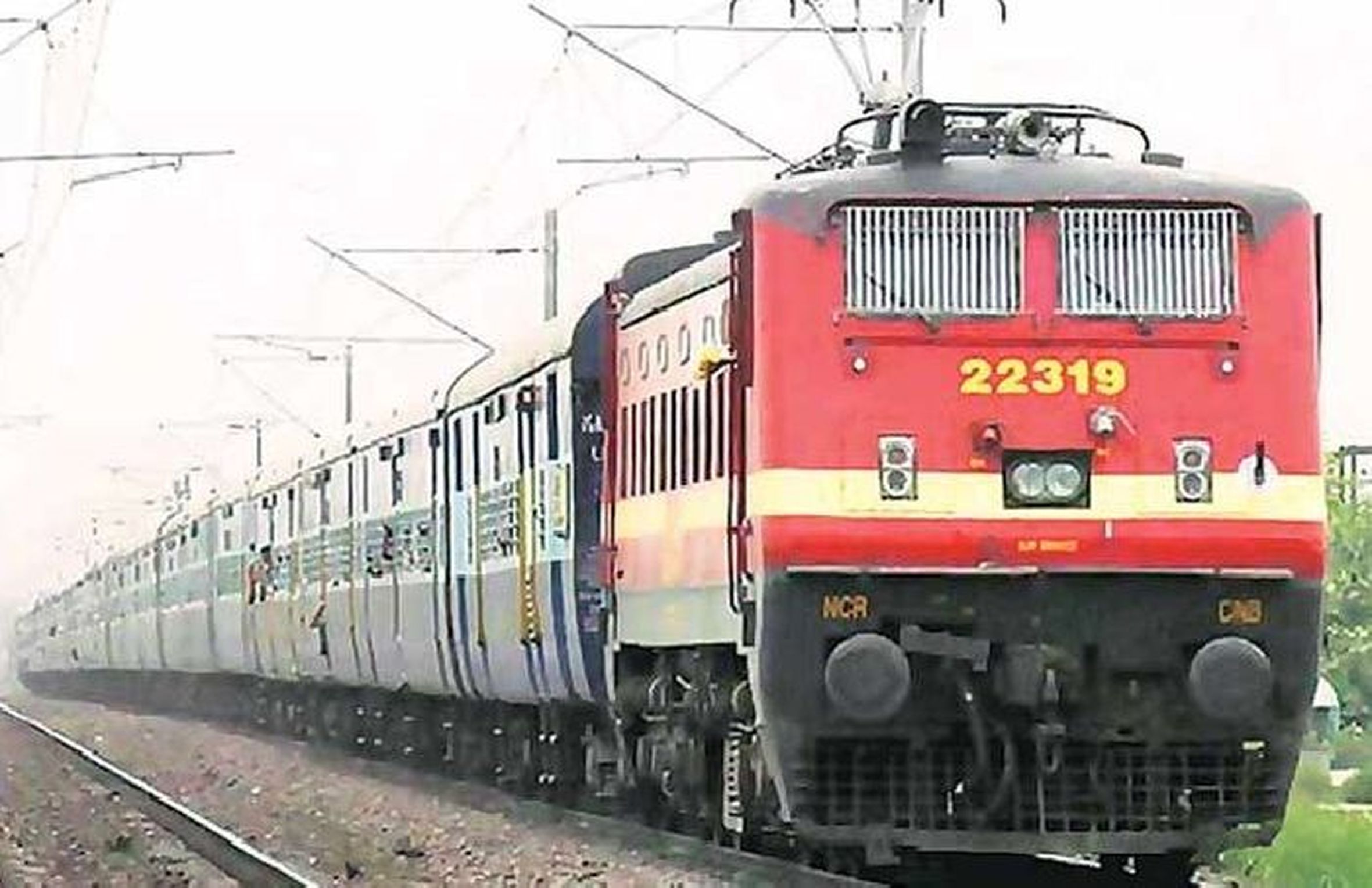 वापसी की ट्रेनों में भीड़ देख पश्चिम रेलवे ने अतिरिक्त कोच लगाए, यात्रियों को मिलेगी राहत
