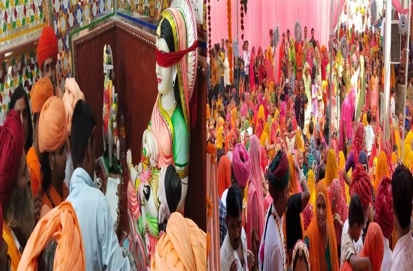 kishangarh devnarayan mandir me hue murti ki isthapna