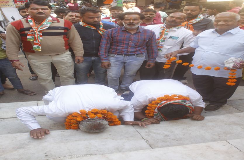 यहां चुनाव जीतने के बाद सरोवर के घाट को करते हैं नमन्