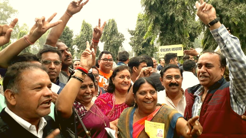 नगर निकाय चुनाव :  उदयपुर में बची भाजपा की लाज, संभाग में सूपड़ा साफ, जीत हास‍िल करने वालों की देखें पूरी सूची..