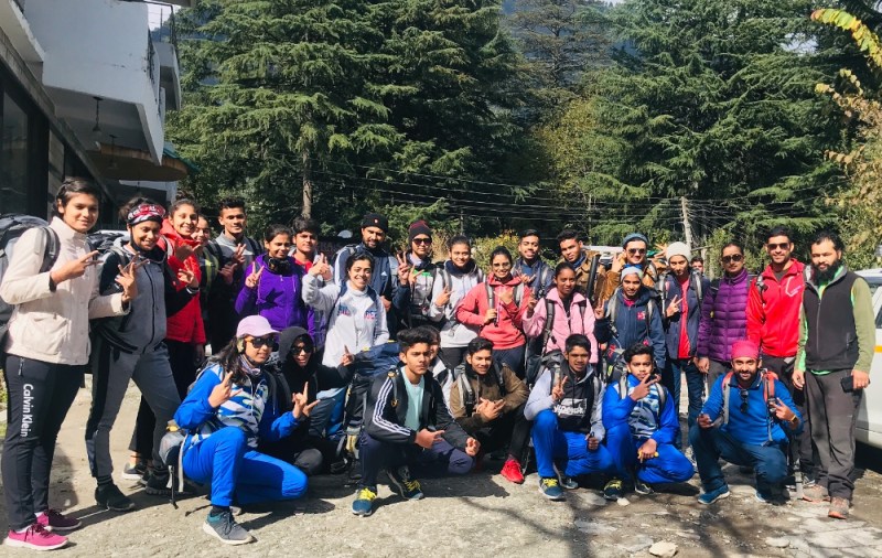 how to reach patalsu peak mountaineer Ratnesh Pandey success story