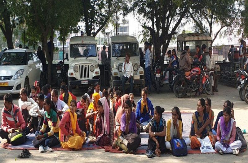 Counseling for 45 seats of female health worker in bhilwara