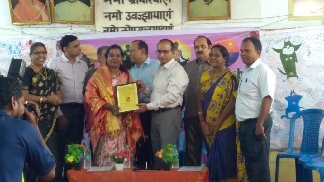Shyamala Chandramohan has been awarded the Best Principal Award