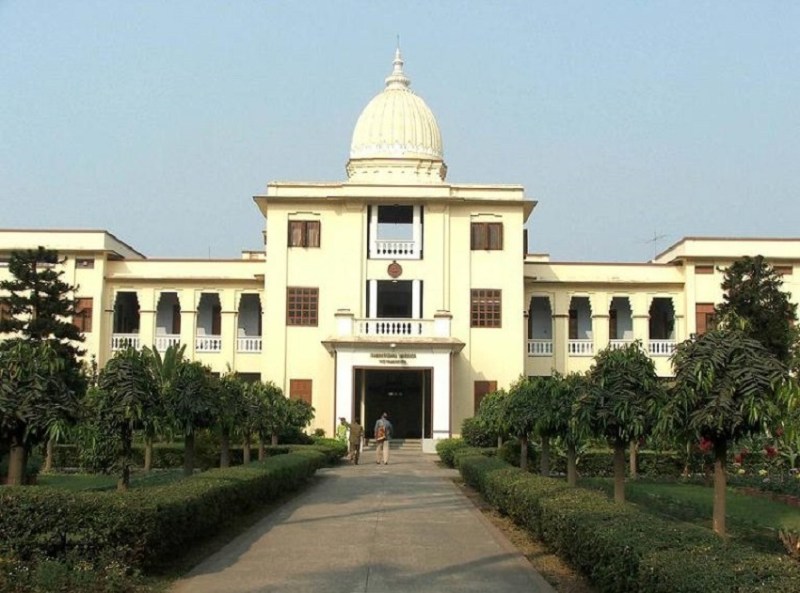 पश्चिम बंगाल: रामकृष्ण मिशन कॉलेज के संस्कृत विभाग में मस्लिम प्रोफेसर की नियुक्ति