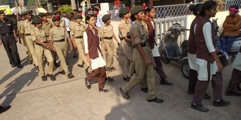 एनसीसी कैडेट्स ने रैली निकाल कर दिया रक्तदान एवं अंगदान का संदेश