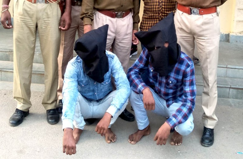 लूट की वारदात को अंजाम देने के सनसनीखेज तरीके सुन पुलिस भी रह गई दंग, पुलिस रिमाण्ड पर चल रहे आरोपियों ने खोले कई राज