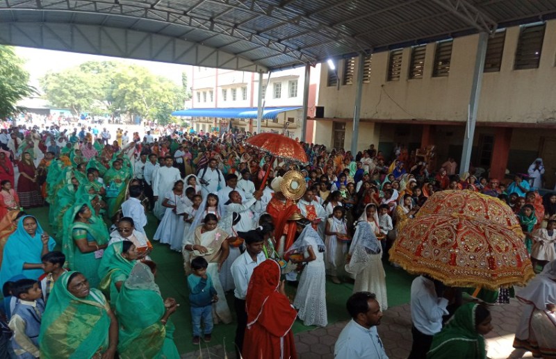 ईसाई समाज ने मनाया ख्रीस्त राजा का पर्व, कैथोलिक चर्च में विशेष प्रार्थना