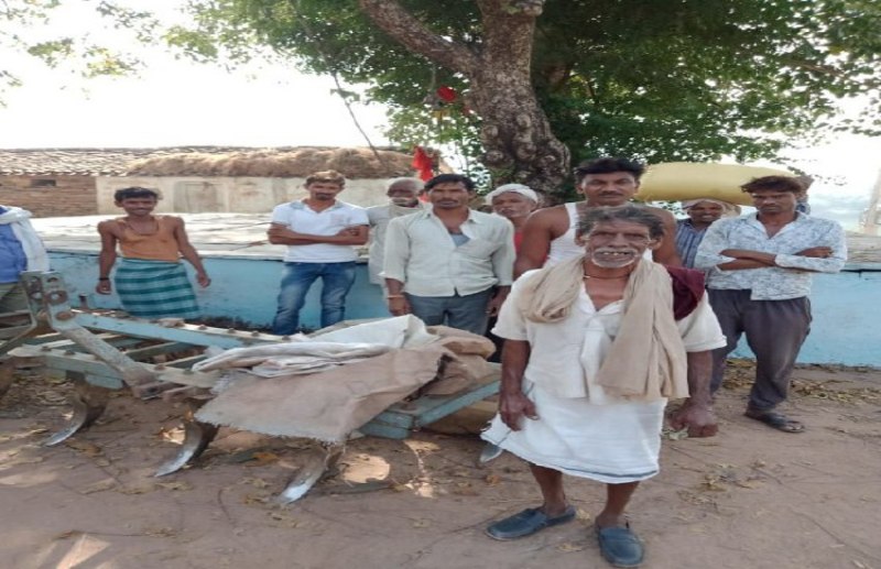 दमोह जिले के इस गांव में अब तक नहीं पहुंच सकी बिजली