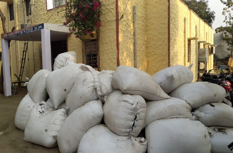 10 क्विंटल डोडा व 27 क्विंटल से अधिक अवैध भांग का मिला जखीरा