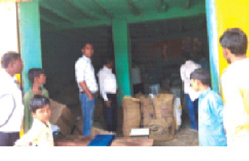 खाद्य विभाग की टीम ने की छापेमारी, दो राइस मिल से 4800 क्विंटल अवैध धान-चावल पकड़ाया