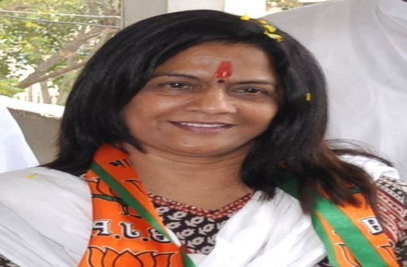 पूर्व सांसद संतोष अहलावत ने जिलाध्यक्ष के लिए कह दी ऐसी बात,चर्चा दूर तक