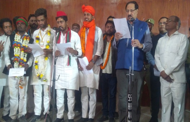 Kashi Vidyapeeth election win Candidate