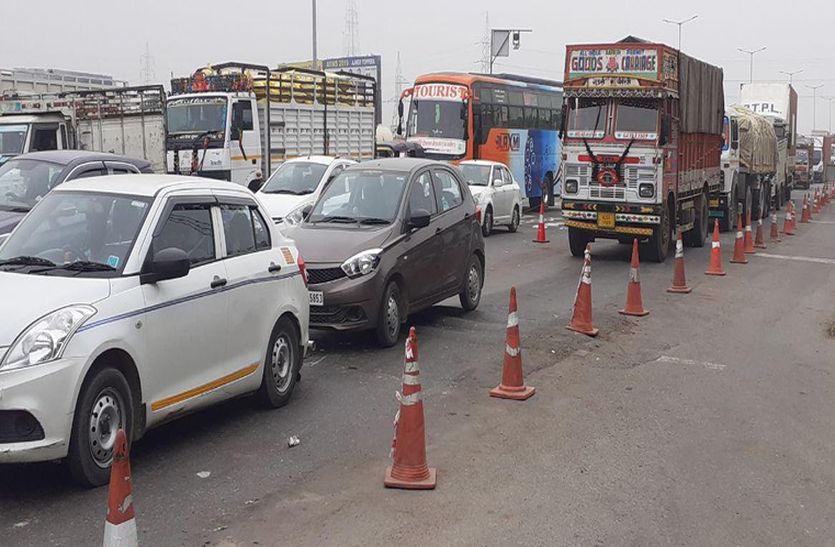 Electronic Toll Collection jaam on highway