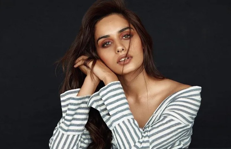 Manushi Chhillar