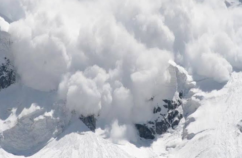 सियाचिन: हिमस्खलन में शहीद हुए 2 जवान, पहले भी हुई हैं ऐसी जानलेवा घटनाएं