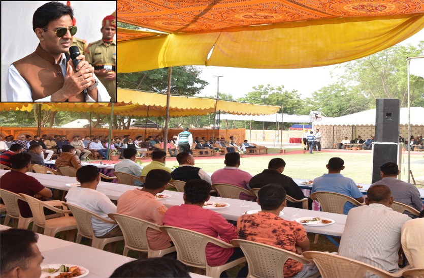 Border Security Force's foundation day celebrated with gaiety