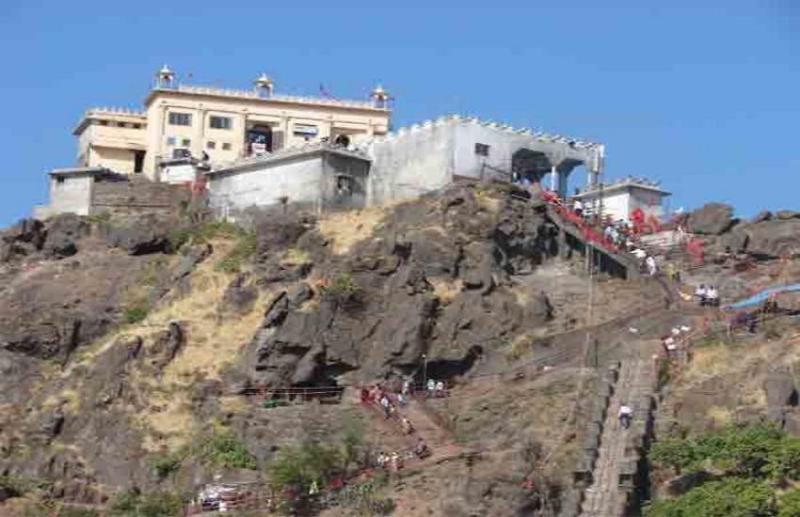 Pavagadh temple : यहां स्थित है मां कालिका की दक्षिण मुखी प्रतिमा
