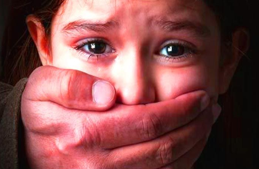Minor girl rape: चार साल की मासूम को बनाया हवस का शिकार, पुलिस ने दबोचा