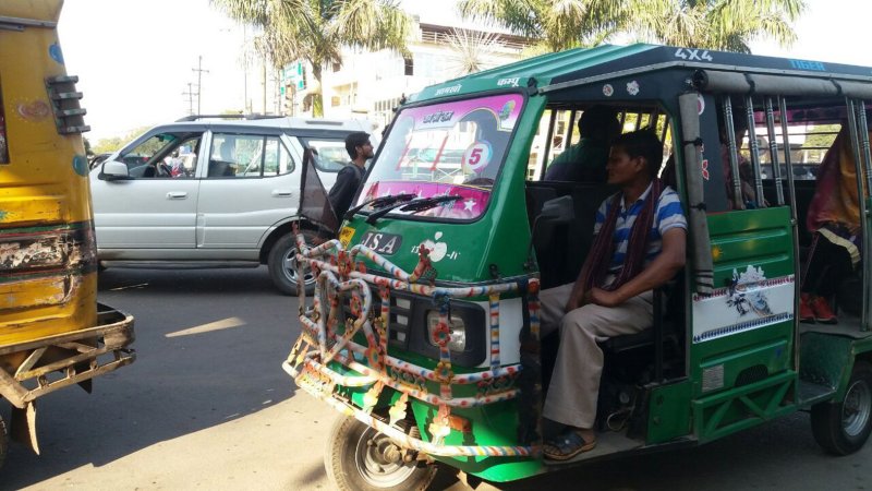 नए साल से शहर से बाहर होने थे डीजल टेंपो-ऑटो अब छह महीने तक नहीं होंगे