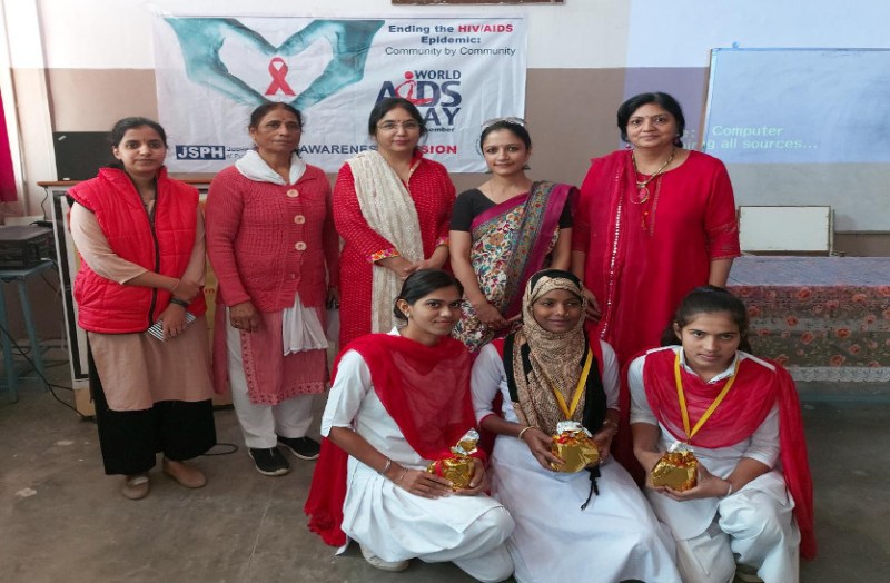 Message on World AIDS Day that Don't hate anyone