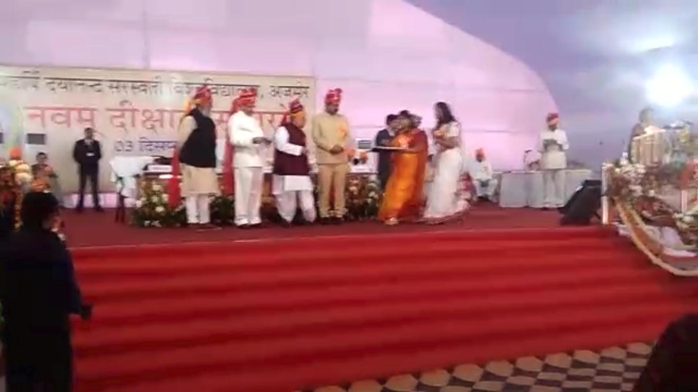एमडीएस यूनिवर्सिटी का नवां दीक्षान्त समारोह -राज्यपाल कलराज मिश्र ने बांटे मेडल और डिग्रियां