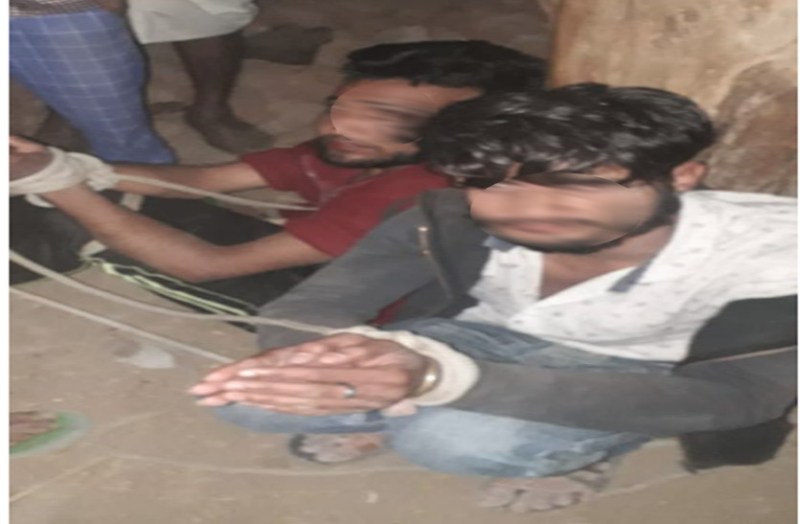 ग्रामीणों ने देर रात तीन युवकों को रस्सी से बांध की जमकर पिटाई, लगाए संगीन आरोप...