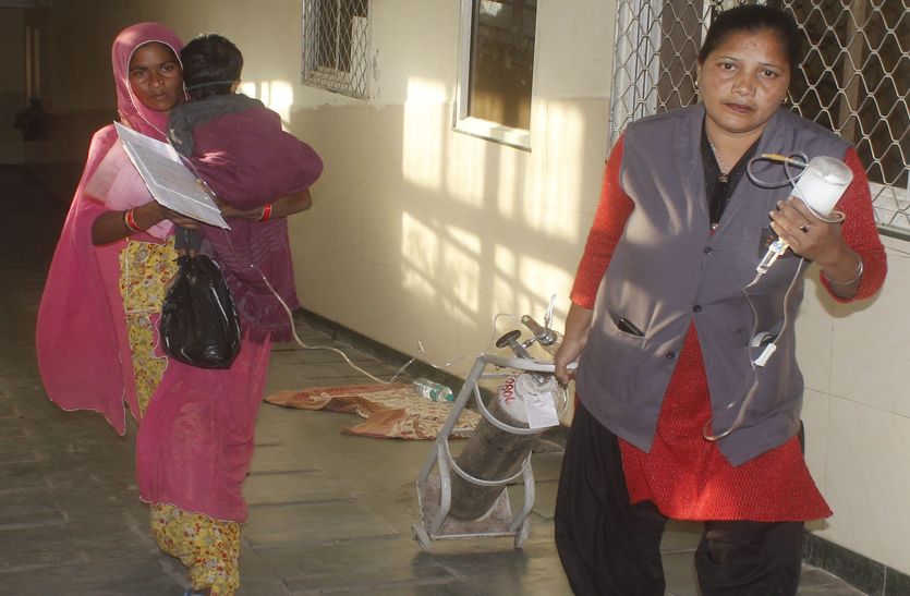 आईसीयू में मासूमों का बढ़ा दर्द