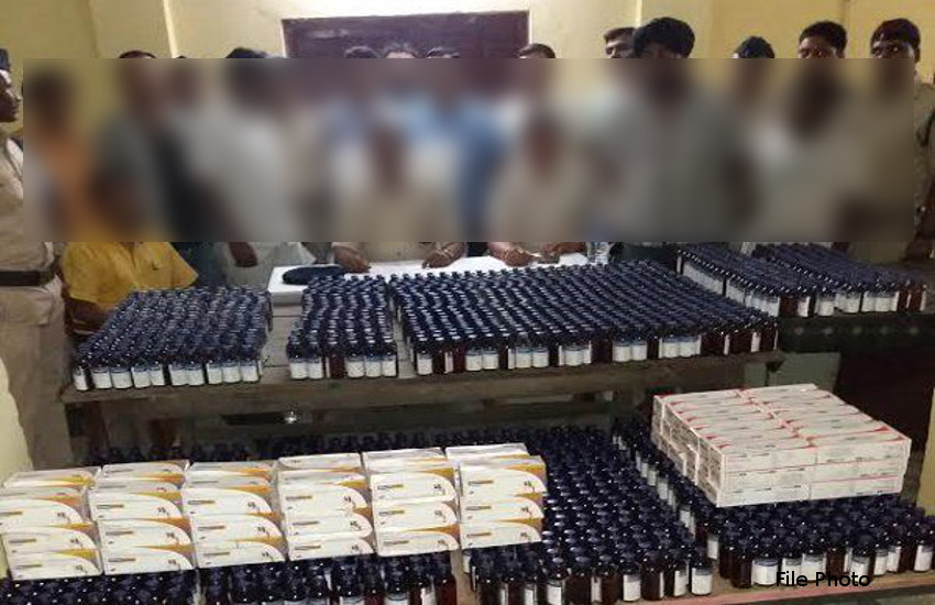नशे के सौदागरों को पकड़ने पुलिस चला रही अभियान, पहले दिन नशीली दवा के साथ चार गिरफ्तार