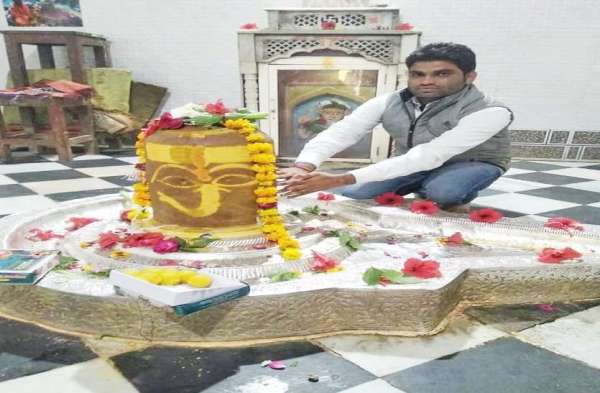 dhumeshwar temple of bhitarwar in shabby condition