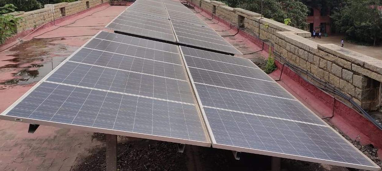 सौर ऊर्जा से रोशन हुआ सरकारी बॉयज पीयू कॉलेज