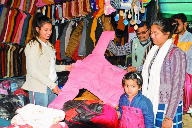 Winter season: woolen clothing market hot as soon as the cold starts