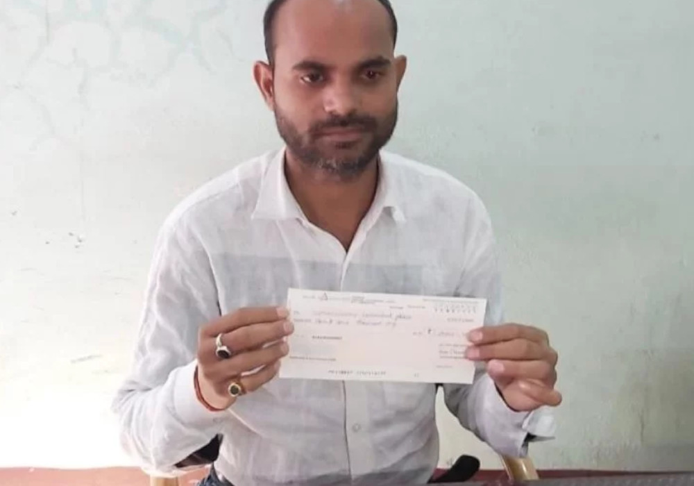 Hyderabad case: यूपी के इस व्यवसाई ने एन्काउंटर करने वाली पुलिस टीम को भेजा इतने रुपयों का चेक
