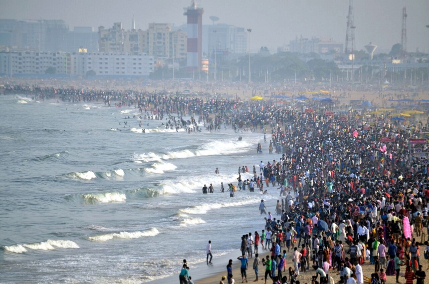 मरीना बीच को छह महीने में विश्वस्तरीय बनाया जाए