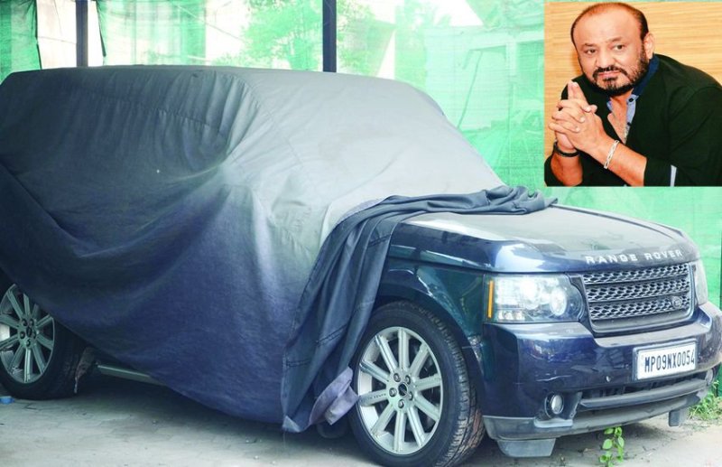 माय होम का बाउंसर ले भागा जीतू की ढाई करोड़ की रेंज रोवर कार ! , मची हडक़ंप