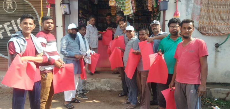 प्लास्टिक थैली उपयोग करने वाले दुकानदार का करेंगे बहिष्कार