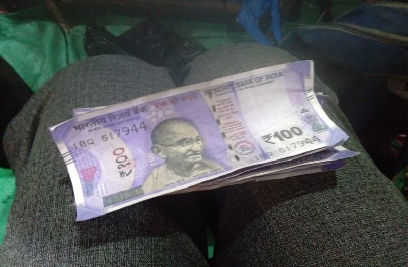 Fake Currency Of Hundred Rupee Note In Market