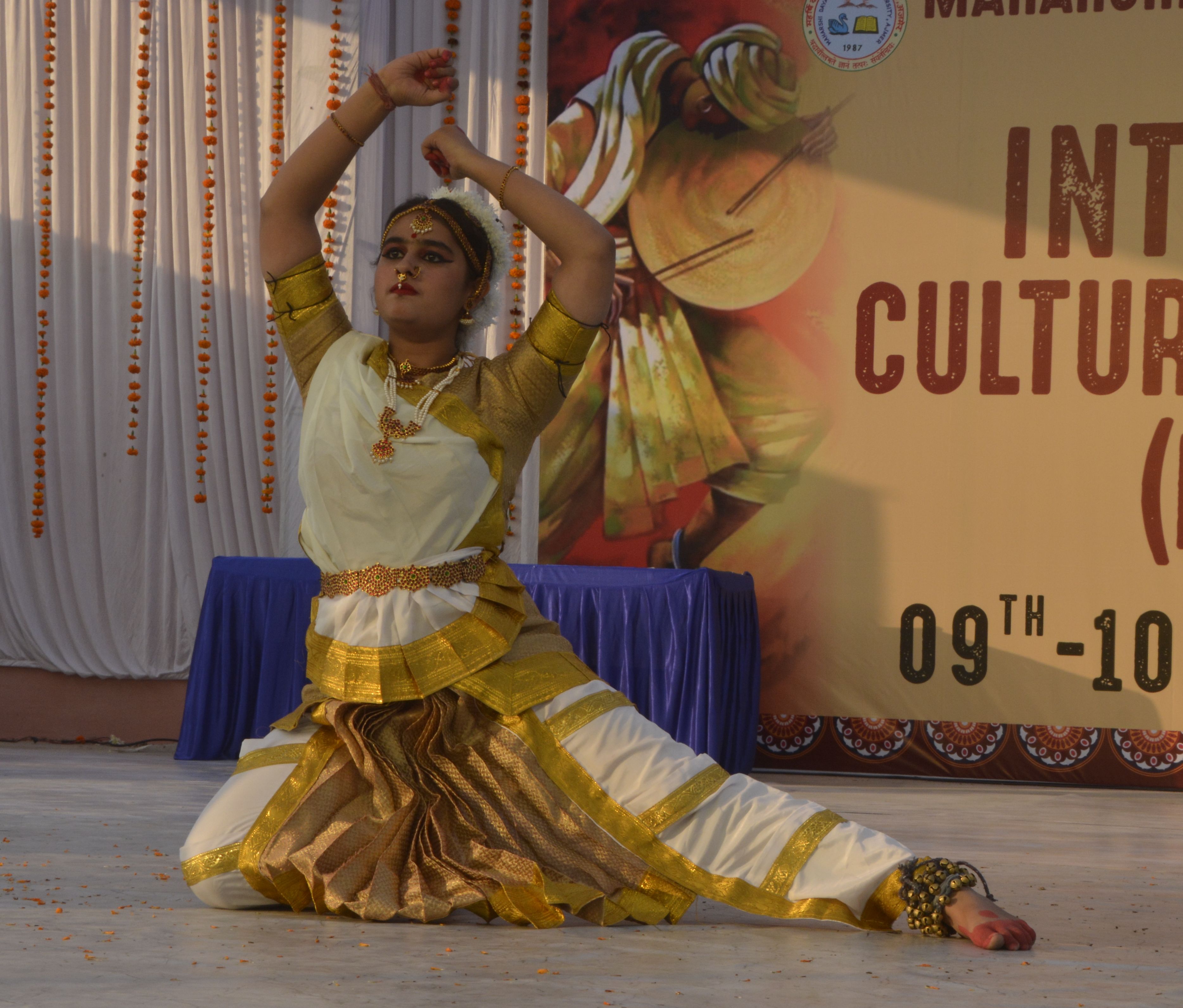 Inter College Cultural Program : Classical dance देख मंत्रमुग्ध हुए दर्शक …….देखें वीडियो