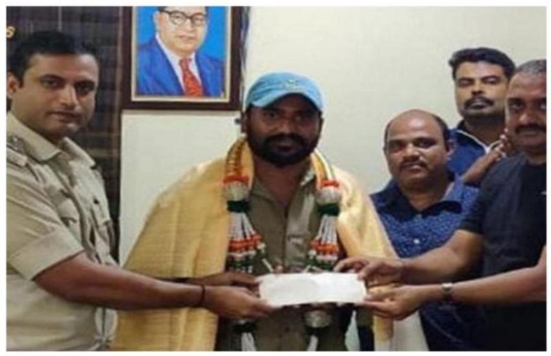 autowala caught snatcher