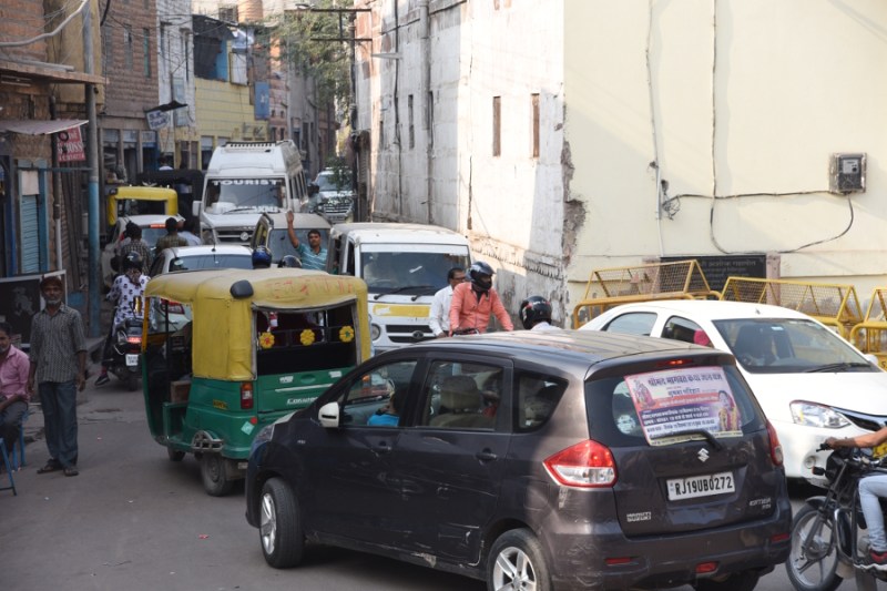 no Alternative road to mehrangarh fort of jodhpur