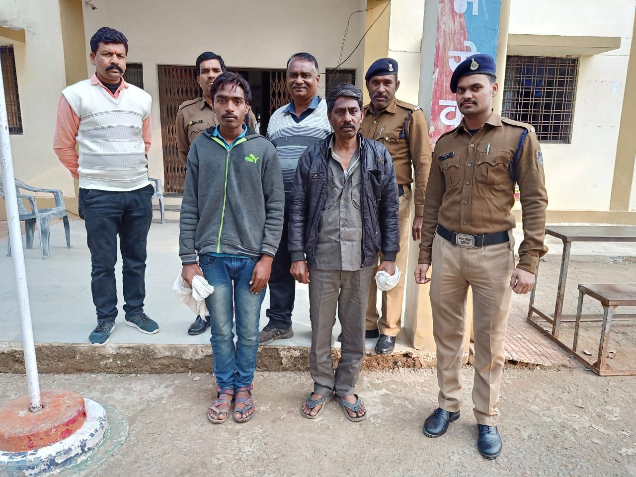 In the murder case, the absconding criminal of 5-5 thousand arrested,