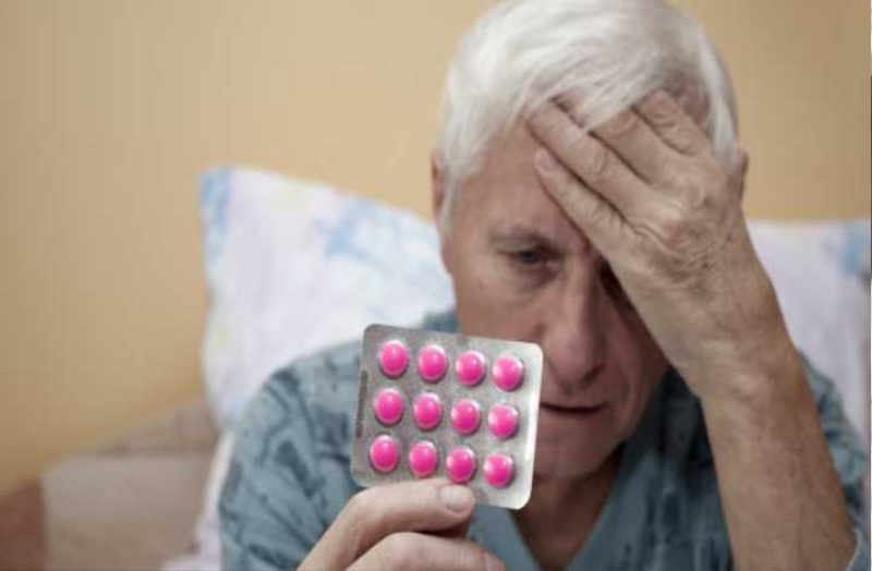 ज्यादा पेनकिलर से टूट सकती है आपके कूल्हे की हड्डी