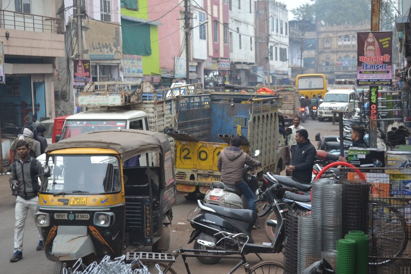 लोडिंग वाहन चालकों के आगे जिला प्रशासन हुआ फेल।,लोडिंग वाहन चालकों के आगे जिला प्रशासन हुआ फेल।,लोडिंग वाहन चालकों के आगे जिला प्रशासन हुआ फेल।,लोडिंग वाहन चालकों के आगे जिला प्रशासन हुआ फेल।,लोडिंग वाहन चालकों के आगे जिला प्रशासन हुआ फेल।