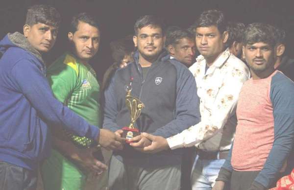 Competition winners honored of khandal vipra samaj