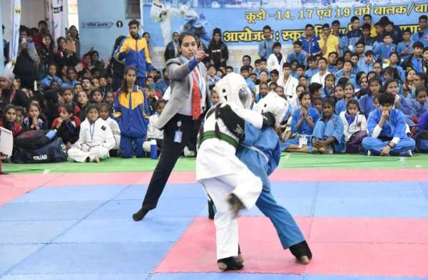 मप्र की गीतिका, रागिनी ने गोल्ड जीतकर खोला खाता