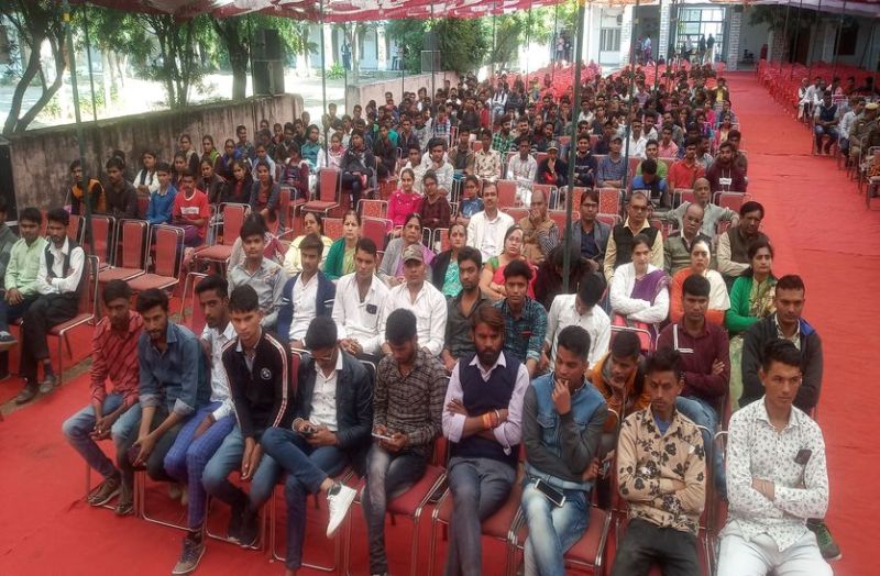 विवाद के चलते किया किनारा, वैभव गहलोत सहित अन्य अतिथि नहीं आए